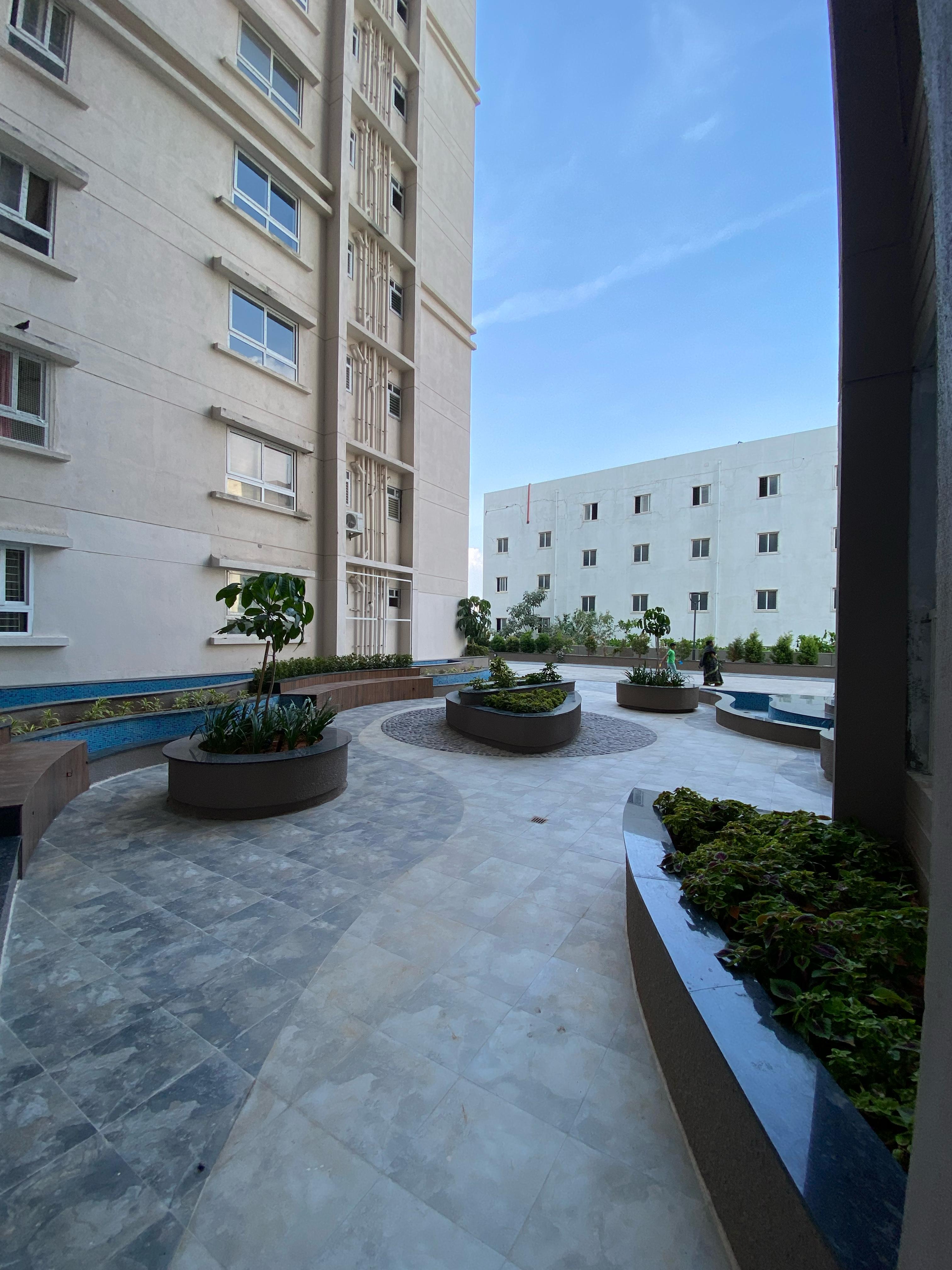 Ready-to-Move 2 &3BHK  Luxury Flats For Sale in SKygrand Kalkere Agara Main Road 